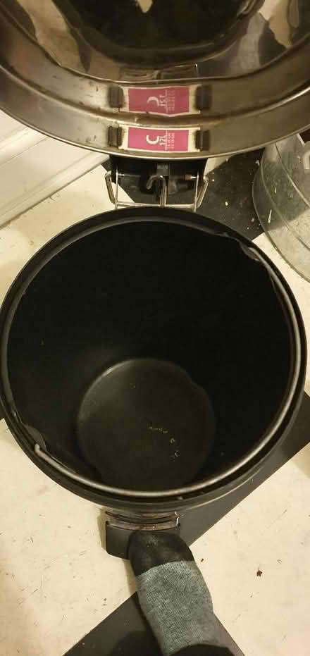 Photo of free Kitchen peddle bin. Brabantia (Hartington Road BN2) #4