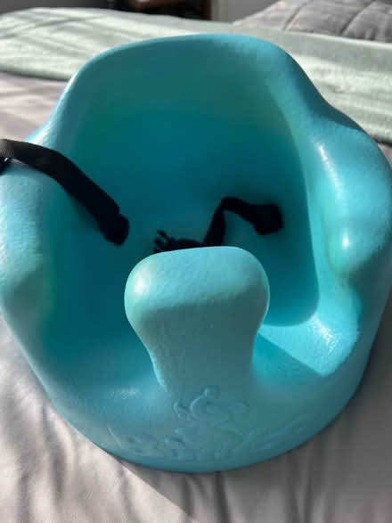 Photo of free Bumbo baby seat (Harlington LU5) #1