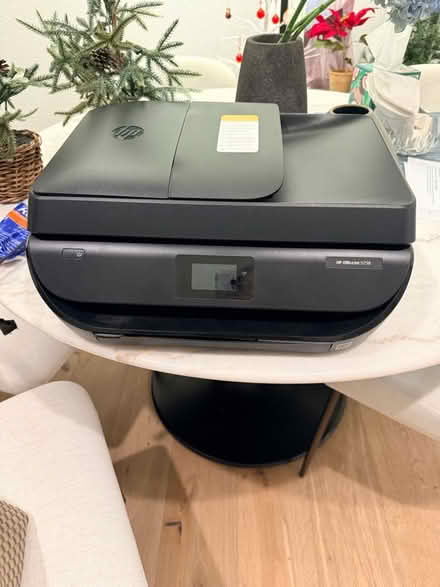 Photo of free HP Office Jet 5258 (San Antonio shopping center) #1