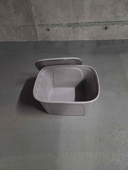 Photo of free Plastic Tote Box with Lid (K2J0V1) #1
