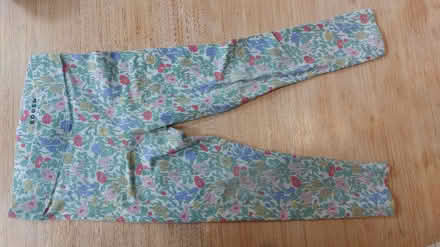 Photo of free Girls dress and leggings age 3-4 (Kingston KT1) #4