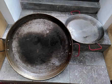 Photo of free 2 paella pans (Wash Green DE4) #1