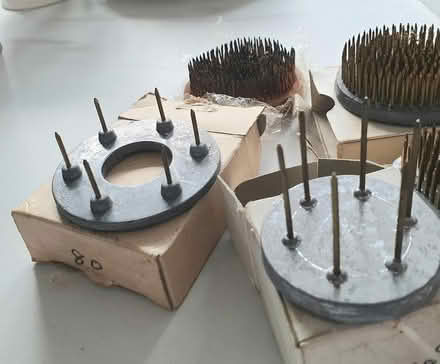 Photo of free x5 flower arranging lead weights (seaton EX12) #2