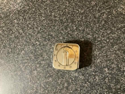 Photo of free Kitchen timer (World’s End Burgess Hill) #1