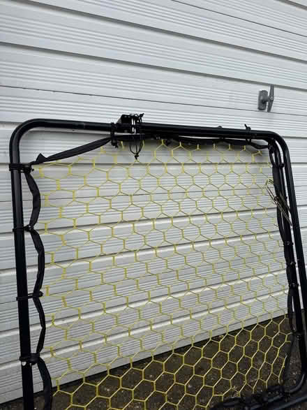 Photo of free Football rebounder (HP15 Holmer Green) #1