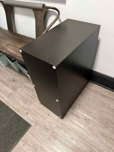 Photo of free Sculpture stand/end table (Chelsea area 22nd street) #1