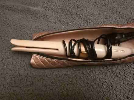 Photo of free Remmington twist hair curler (Nutgrove WA9) #1