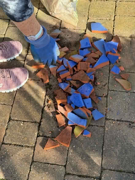 Photo of free Broken ceramics pot (Bexleyheath DA6) #1