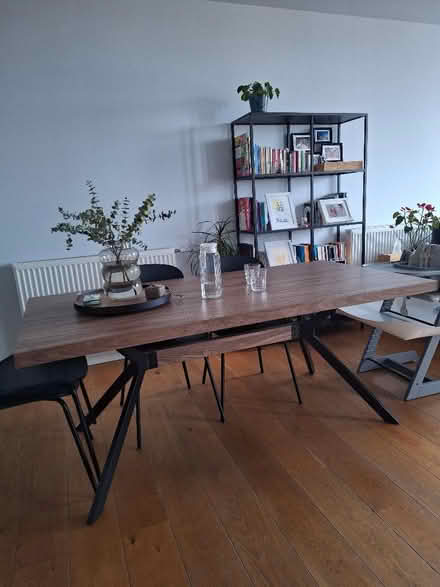 Photo of free Dining table 6 seats (Brownswood Park N4) #1