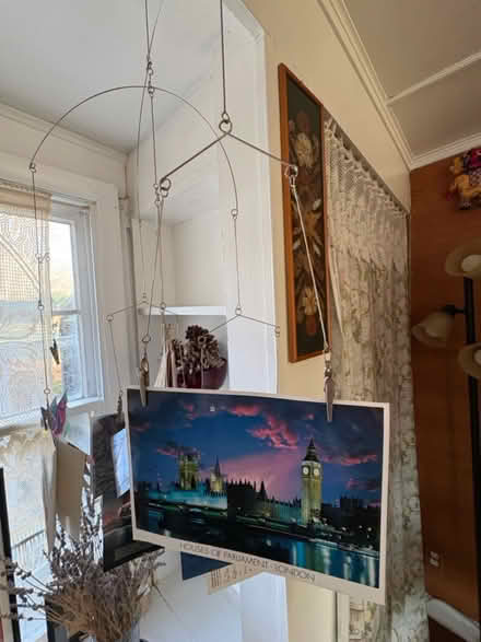 Photo of free Card/photo holder-mobile (Ossining) #1