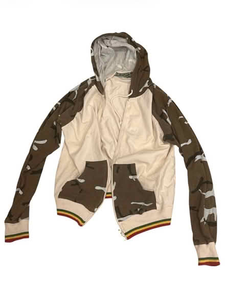 Photo of free Pass It On Woman’s Jacket (Brooklyn Storage) #1