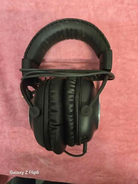 Photo of free LG head phones (Erith DA8) #1