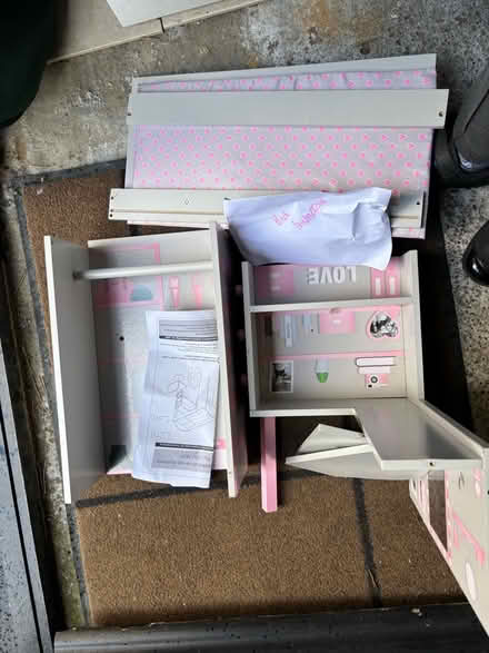 Photo of free Child’s Toy Wardrobe (BD18) #3