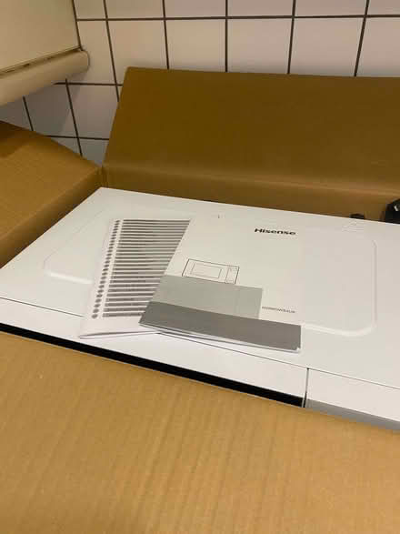 Photo of free Microwave (West Brompton SW10) #4