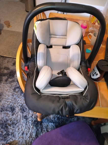 Photo of free Baby car seat (OX14 Abingdon) #2