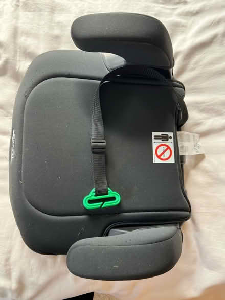 Photo of free Child’s car booster seat (Knotty Green HP9) #1