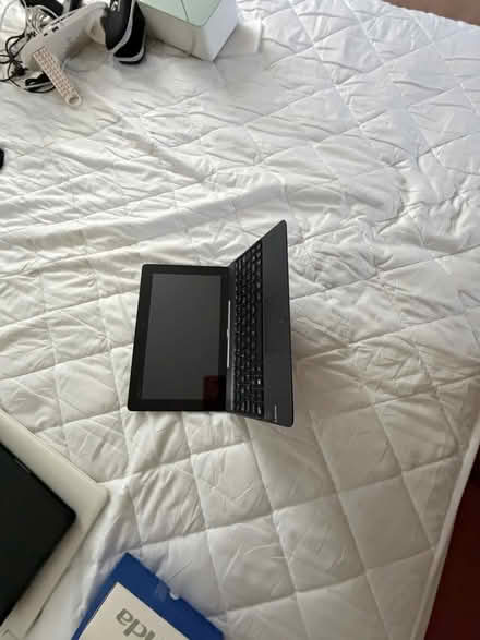 Photo of free Acer Tablet (SE22) #3