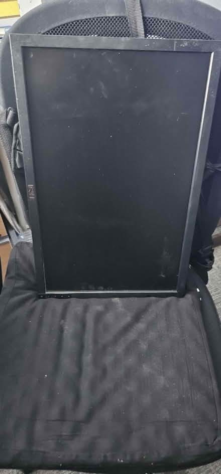 Photo of free Dell 22' lcd monitor (Kirkby L32) #1