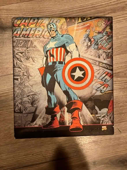 Photo of free Captain America canvas (60015) #1