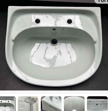 Photo of free Armitage Shanks Bathroom Basin (Hulme M16) #1