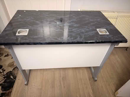 Photo of free Work desk (Carntyne G32) #2