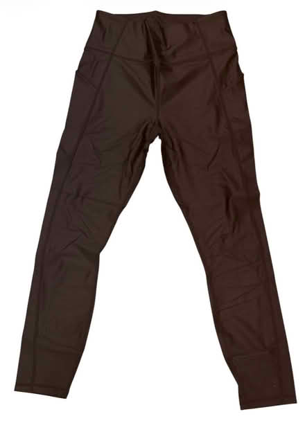 Photo of free Fabletics Woman’s Leggings (Brooklyn Storage) #1