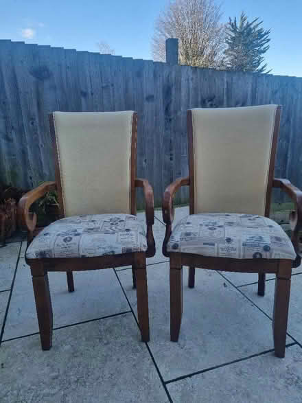 Photo of free 6 x dining chairs (Kingsway) #1