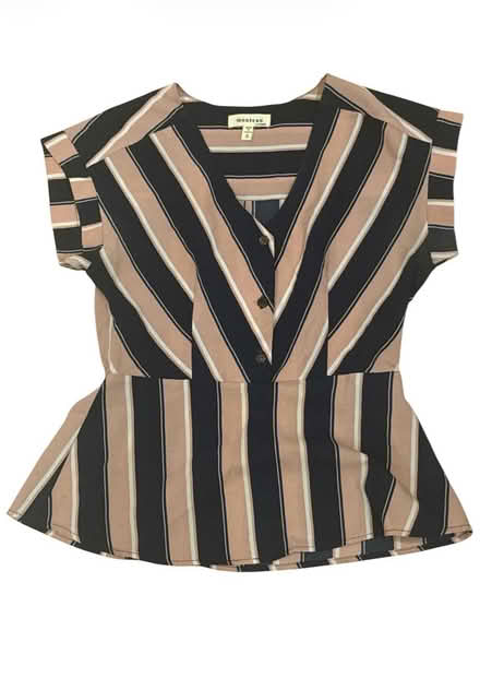 Photo of free Monteau Woman’s Top (Brooklyn Storage) #1