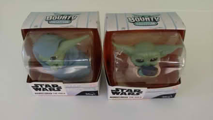 Photo of free 2x Star Wars Bounty Collection Grogu baby Yoda mini figures (Little Stoke BS32) #1