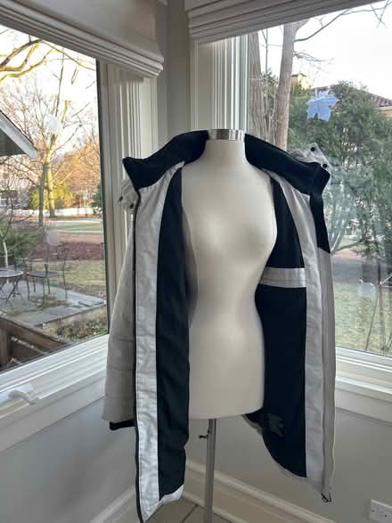 Photo of free Women’s winter coat size Large (NW Evanston) #2