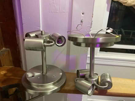 Photo of free Emplacements secs seulement (SF) #1