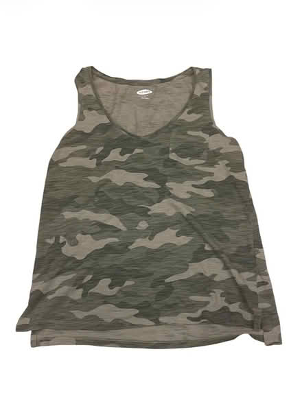 Photo of free Old Navy Woman’s Camo Top (Brooklyn Storage) #1
