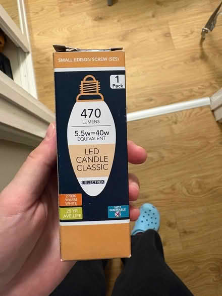 Photo of free Lightbulb (1 piece) (Surbiton KT5) #1
