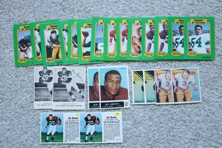 Photo of free Football Cards (Prospect Hts) #1