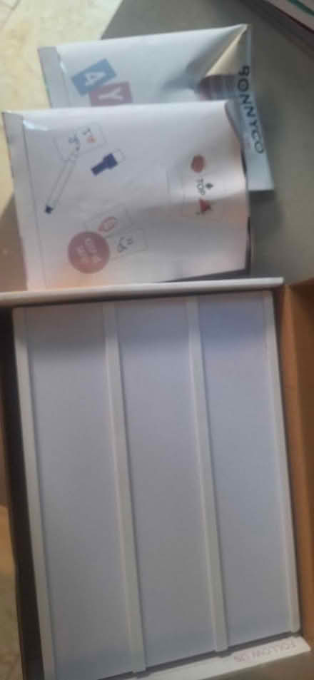 Photo of free Light box (Berkhamsted HP4) #2