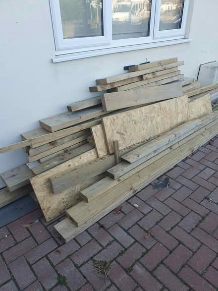Photo of free Different sizes timber (Benfleet) #1