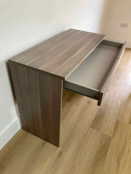 Photo of free Small Desk (Fleetville AL4) #2