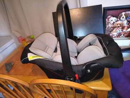 Photo of free Baby car seat (OX14 Abingdon) #1