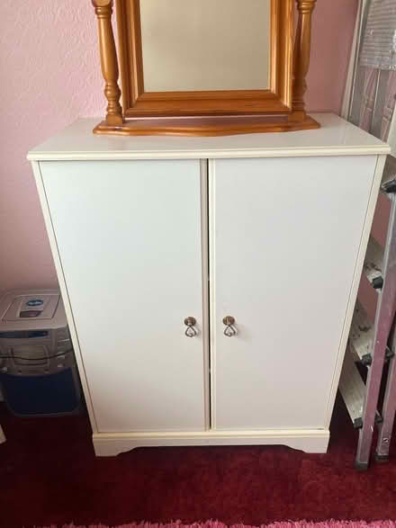 Photo of free White chest of drawers, dressing table and stool etc (Rose Hill OX4) #3