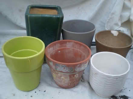 Photo of free Plantpots Cermaic and 1 Terracotta (Oxton CH43) #1