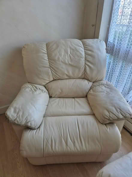 Photo of free 3 piece leather suite (Clonshaugh) #4