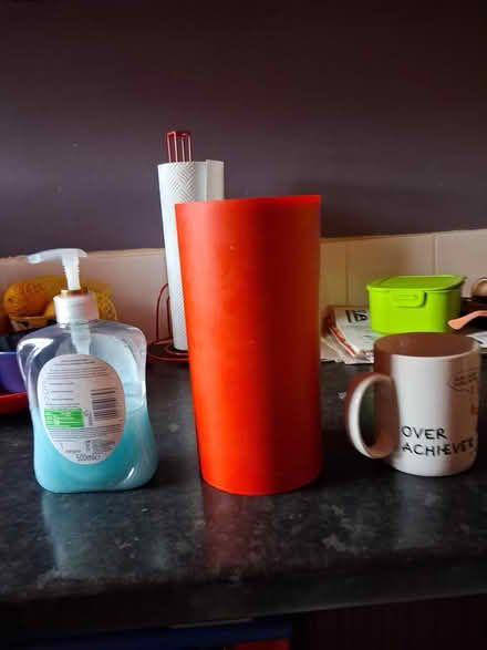 Photo of free knife block (OL6) #1