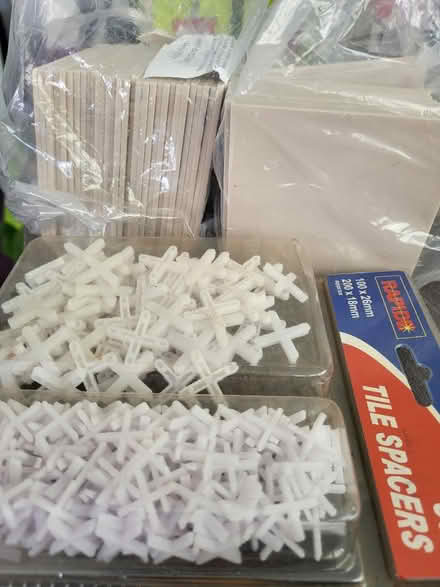 Photo of free Tiles (Pr23uq Pr2 3uq) #1