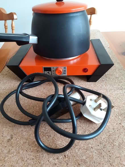 Photo of free Electric Fondue set (Wildridings RG12) #2