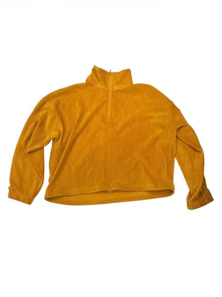 Photo of free Forever 21 Woman’s Top #2 (Brooklyn Storage) #1