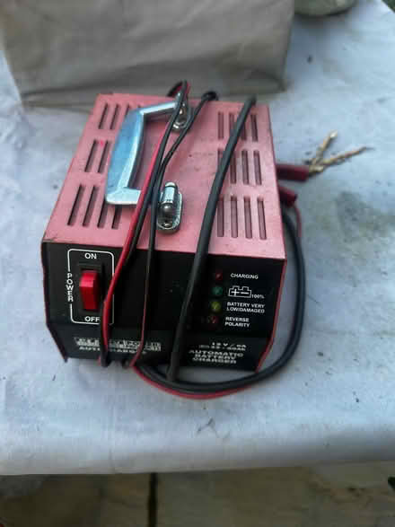 Photo of free Automatic battery charger (North Bersted PO22) #1