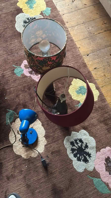 Photo of free Sofa (Long Ditton KT6) #4