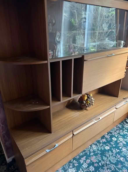 Photo of free Midcentury Display Case (Rose Hill OX4) #4