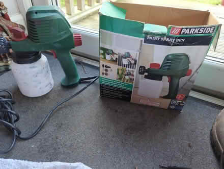 Photo of free Paint gun (Craiglockhart EH14) #1