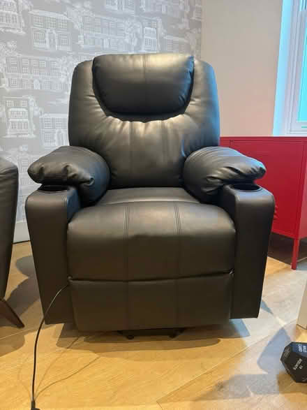 Photo of free Electric recliner chair (SW18) #2